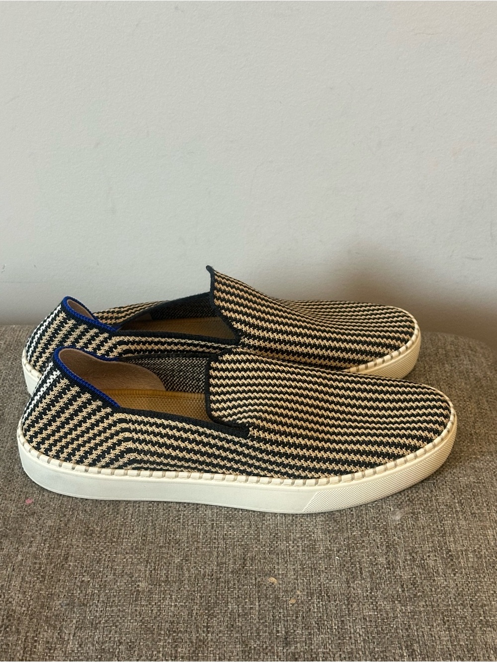 Rothy’s Slip On Sneakers Women’s US 9 Black Ivory Stripe Knit Washable Shoes